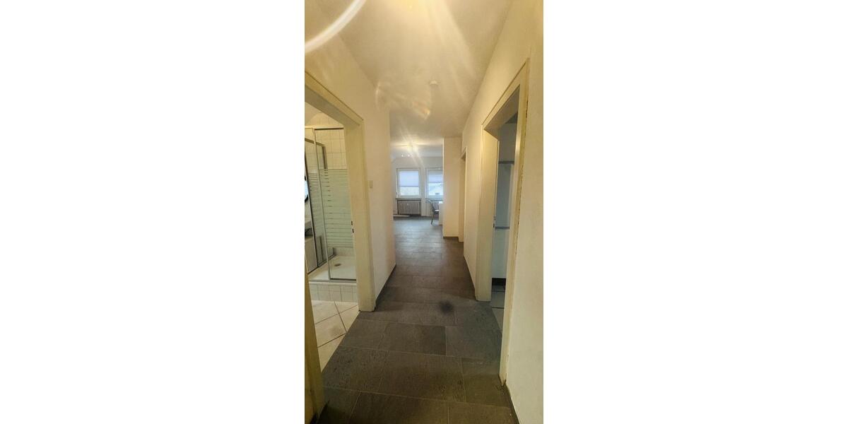 Dachgeschoßwohnung Hiddenhausen - 2 Zimmer, 50 m&sup2;, 550&euro; | Angebot:25361876