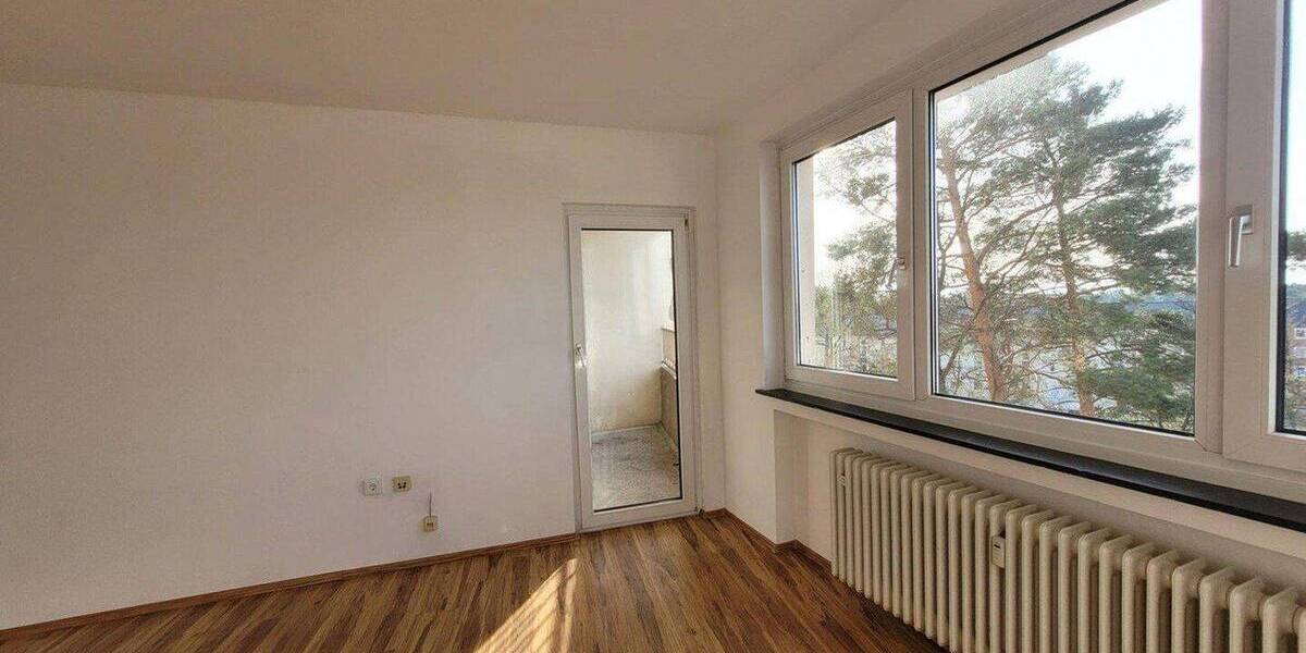 Etagenwohnung Bielefeld Sennestadt - 2 Zimmer, 43 m&sup2;, 75.000&euro; | Angebot:25909956