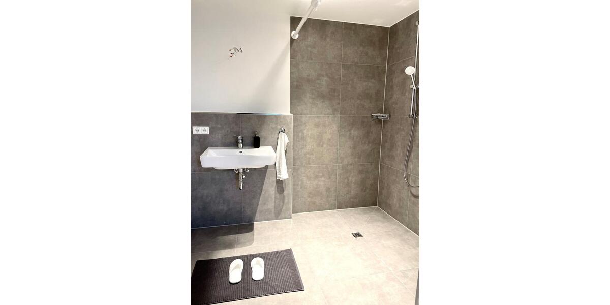 Etagenwohnung Bielefeld Heepen - 1 Zimmer, 30 m&sup2;, 555&euro; | Angebot:17992149