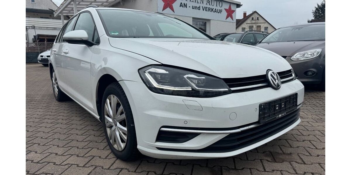 VW Golf 199.000 km 9.999 &euro; Löhne 32584