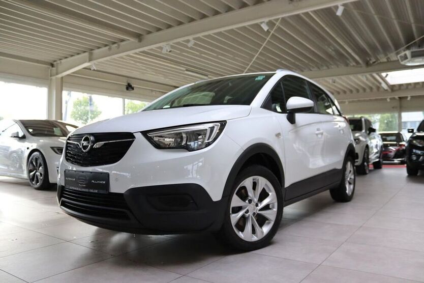 Crossland (X)