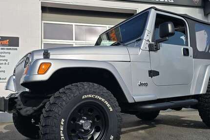 Jeep Wrangler 91.000 km 24.900 &euro; Bielefeld 33649