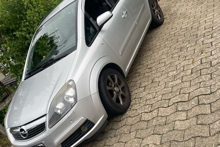 Opel Zafira 168.000 km 1.700 € Hiddenhausen 32120