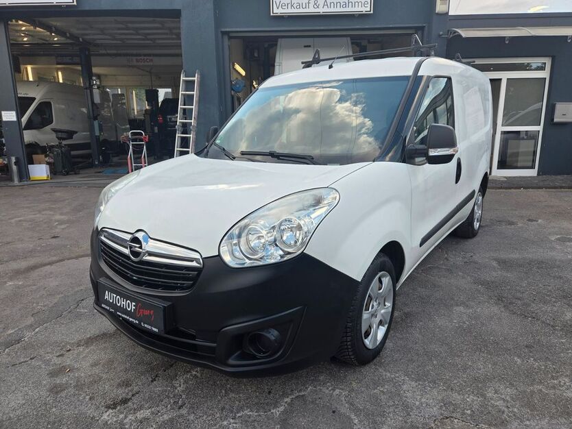Opel Combo 140.000 km 5.950 € Lage 32791