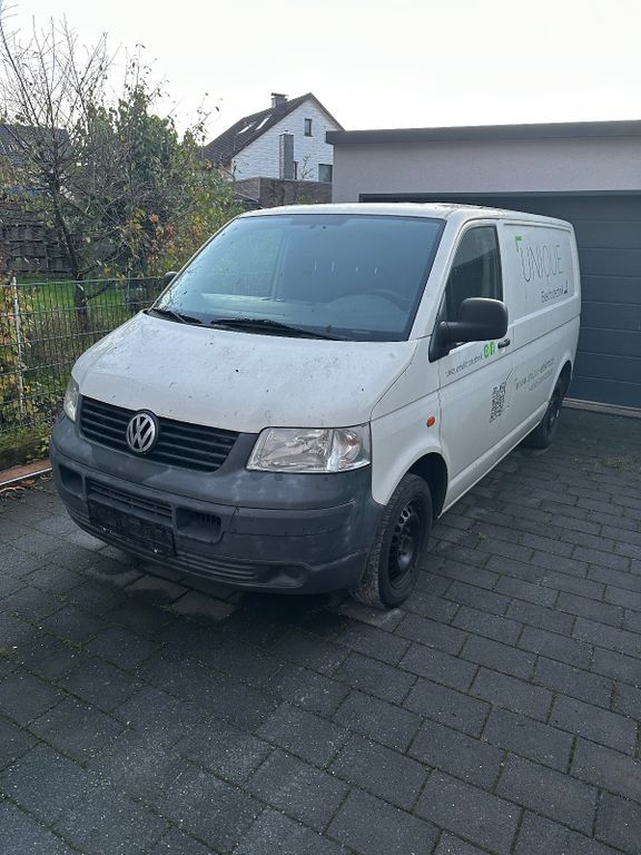 VW T5 Transporter 259.677 km 4.950 € Borgholzhausen 33829