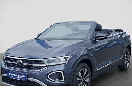 VW T-Roc 4.446 km 27.490 &euro; Bielefeld 33689