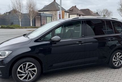 VW Touran 147.000 km 13.500 &euro; Rheda-Wiedenbrück 33378