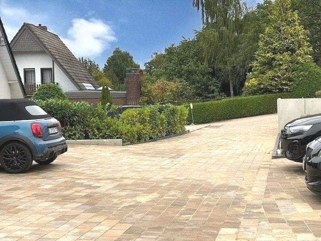 Neubau-Doppelhaushälfte ohne Garten aber mit viel Balkon! Prov.-frei! 5 zimmer