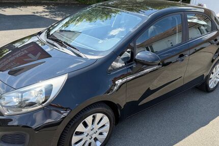 Kia Rio 99.830 km 5.999 &euro; Bielefeld 33607