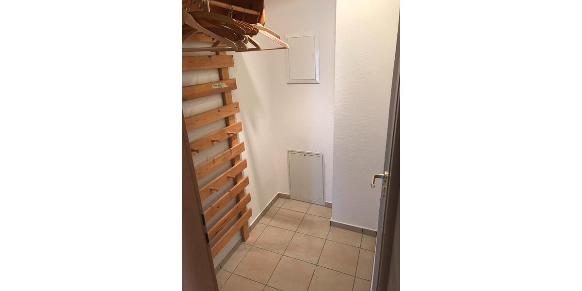 Dachgeschoßwohnung Bielefeld Brackwede - 3 Zimmer, 80 m&sup2;, 1.130&euro; | Angebot:25961218
