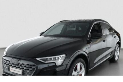 Audi Q8 e-tron 4.823 km 59.410 &euro; Detmold 32756
