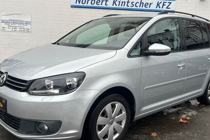 VW Touran 124.231 km 9.990 &euro; Bad Oeynhausen 32545