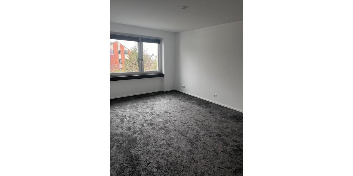 Etagenwohnung Detmold Hiddesen - 3.5 Zimmer, 92 m&sup2;, 1.300&euro; | Angebot:25591789