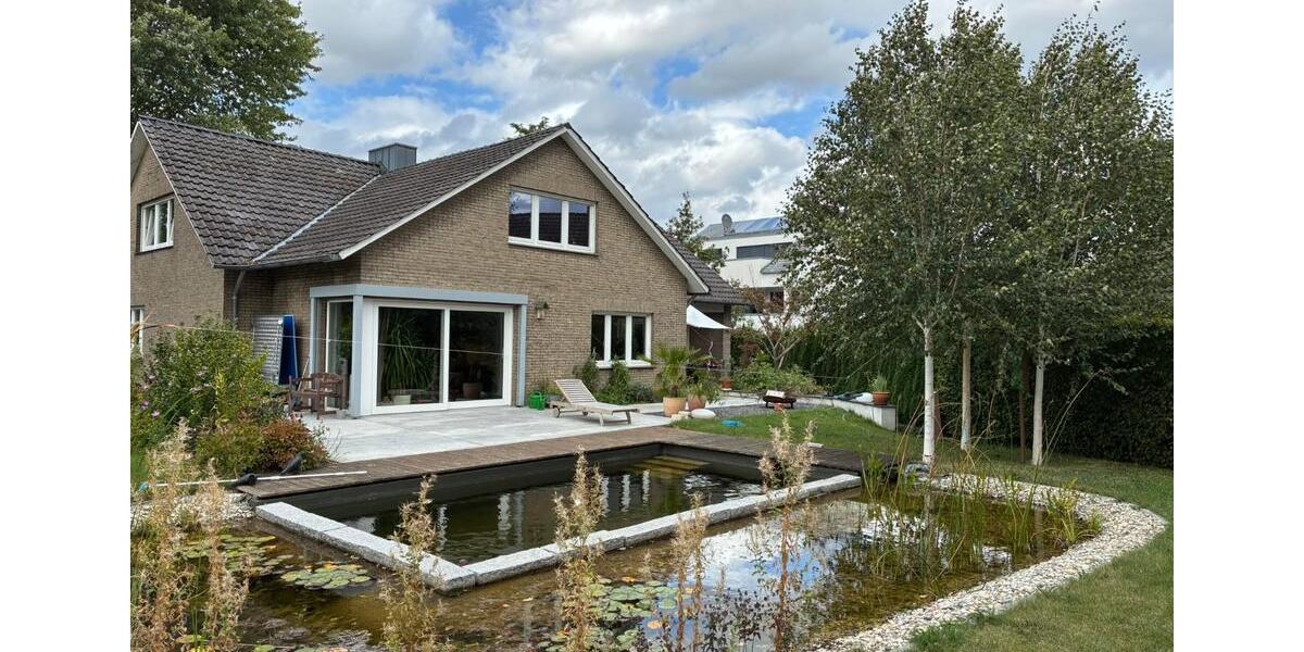 Großzügiges Einfamilien-Wohnhaus auf großem Grundstück 7 zimmer