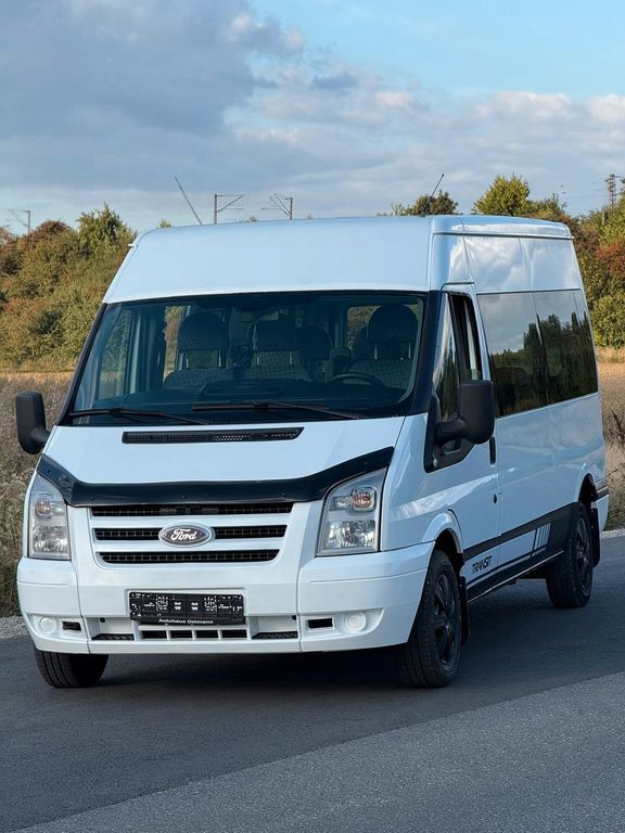 Ford Transit 180.000 km 8.500 € Paderborn 33106