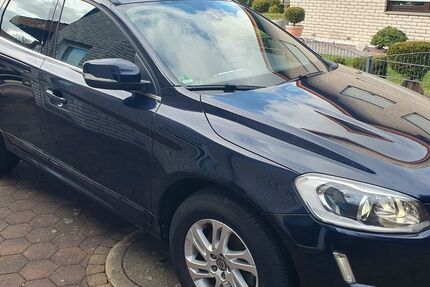 Volvo XC60 98.297 km 16.900 &euro; Lage 32791