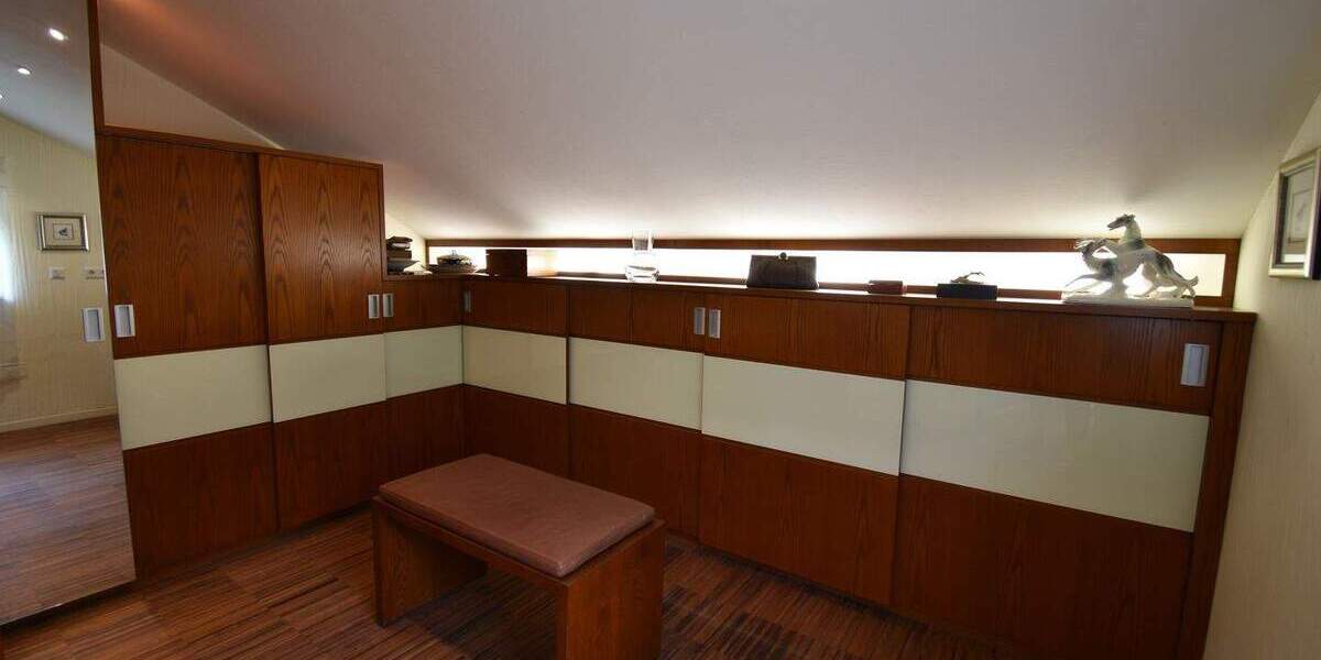 Einfamilienhaus Versmold - 4 Zimmer, 190 m&sup2;, 649.000&euro; | Angebot:25708849