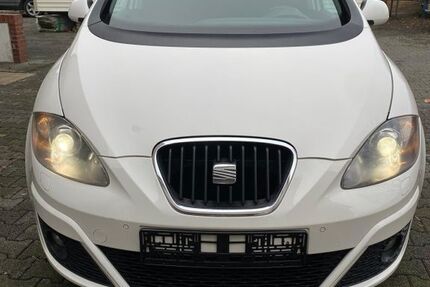 Seat Altea 93.500 km 6.499 &euro; Rheda Wiedenbrück 33378