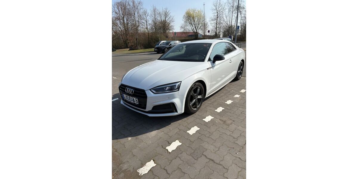 Audi A5 74.000 km 26.390 &euro; Lage 32791
