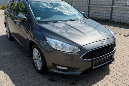 Ford Focus 104.928 km 7.700 &euro; Melle 49324