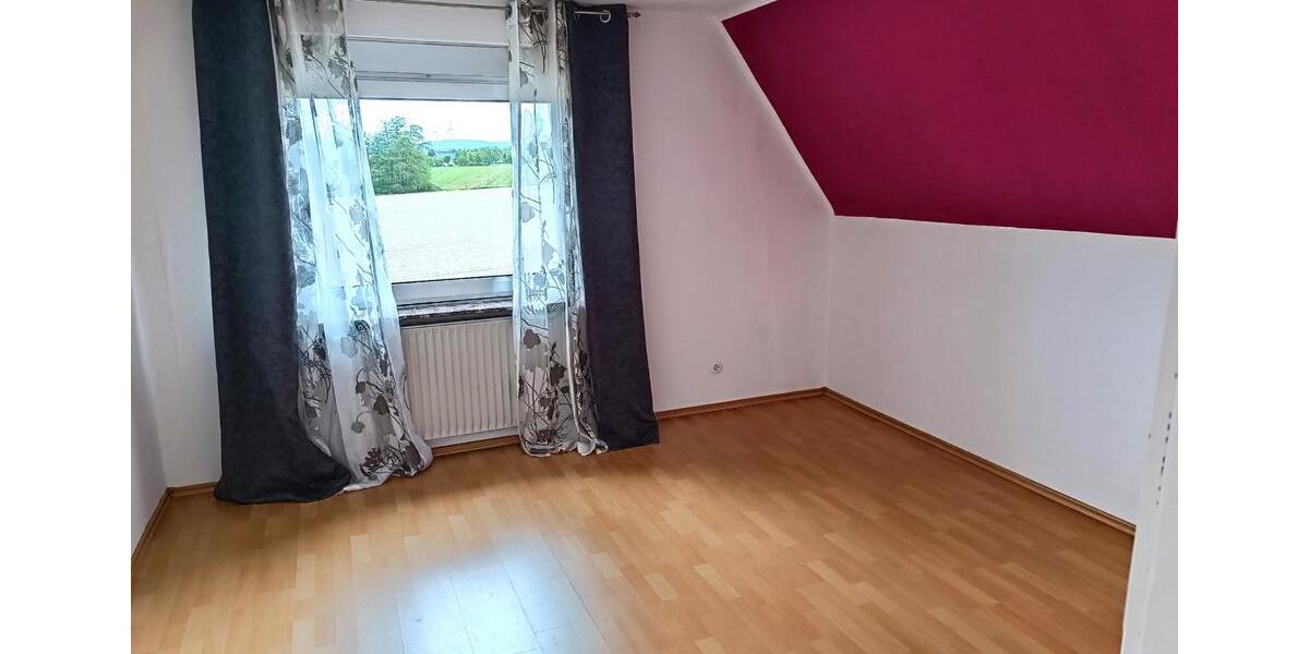 Mehrfamilienhaus, Wohnhaus Lage - 8 Zimmer, 190 m&sup2;, 340.000&euro; | Angebot:26699742
