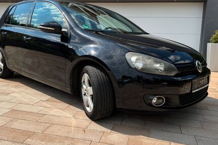 VW Golf 126.576 km 6.100 &euro; Melle 49324