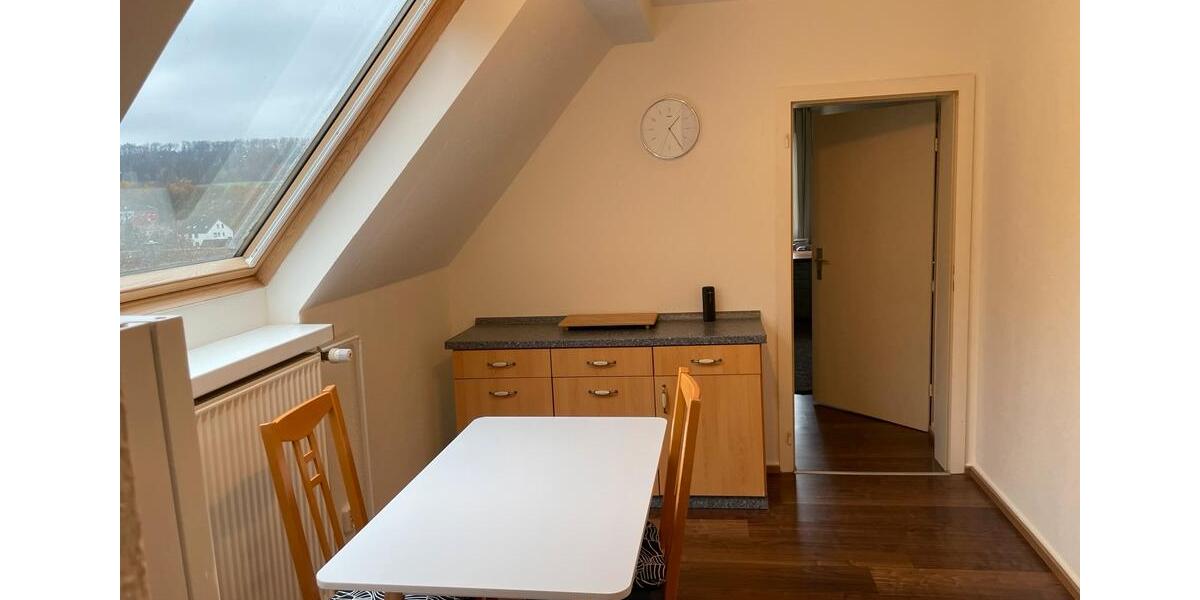 Dachgeschoßwohnung Bielefeld Gadderbaum - 2.5 Zimmer, 55 m&sup2;, 800&euro; | Angebot:26506422