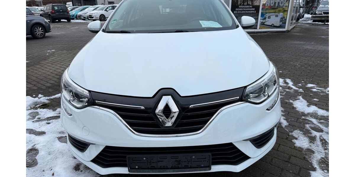 Renault Megane 71.226 km 8.990 &euro; Löhne 32584