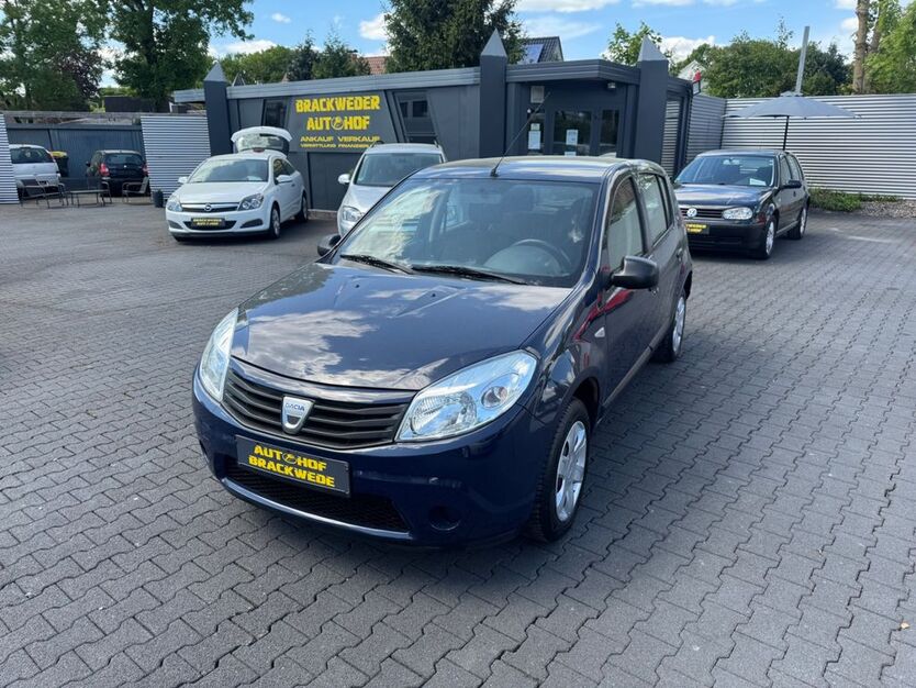 Dacia Sandero 181.000 km 2.550 € Bielefeld 33649