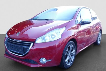 Peugeot 208 119.997 km 2.290 &euro; Löhne 32584