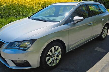 Seat Leon 83.000 km 13.999 &euro; Bielefeld 33611