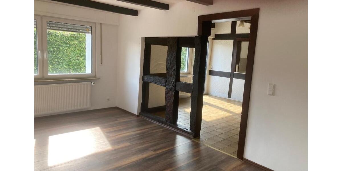 Einfamilienhaus Halle - 7 Zimmer, 157 m&sup2;, 419.000&euro; | Angebot:27167038