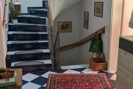 Haus Detmold Hiddesen - 5 Zimmer, 150 m&sup2;, 320.000&euro; | Angebot:27038209