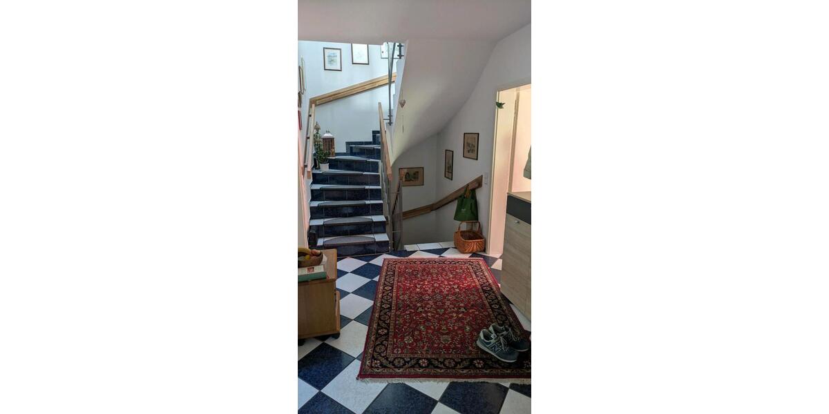 Reihenhaus Detmold Hiddesen - 5 Zimmer, 150 m&sup2;, 320.000&euro; | Angebot:27038209