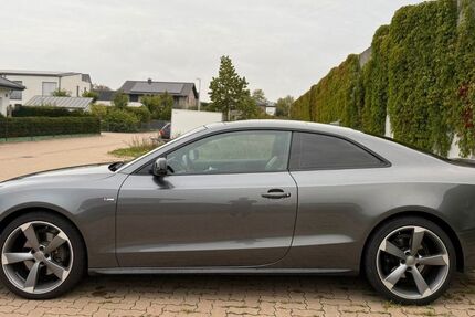 Audi A5 120.000 km 17.900 € Eidinghausen 32549