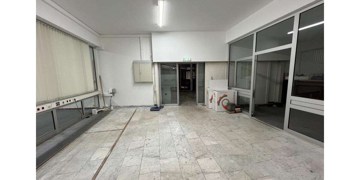 Gewerbeobjekt Löhne - 3.750&euro; | Angebot:25719099