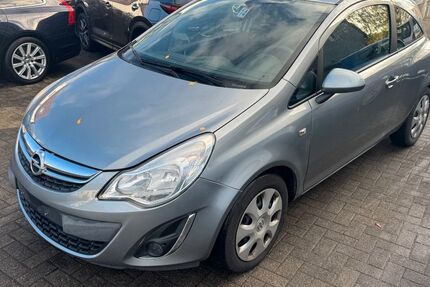 Opel Corsa 202.000 km 1.550 &euro; Detmold 32758