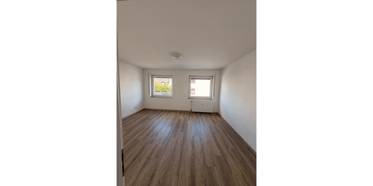 Erdgeschoßwohnung Löhne - 3 Zimmer, 83 m&sup2;, 180.000&euro; | Angebot:26763376