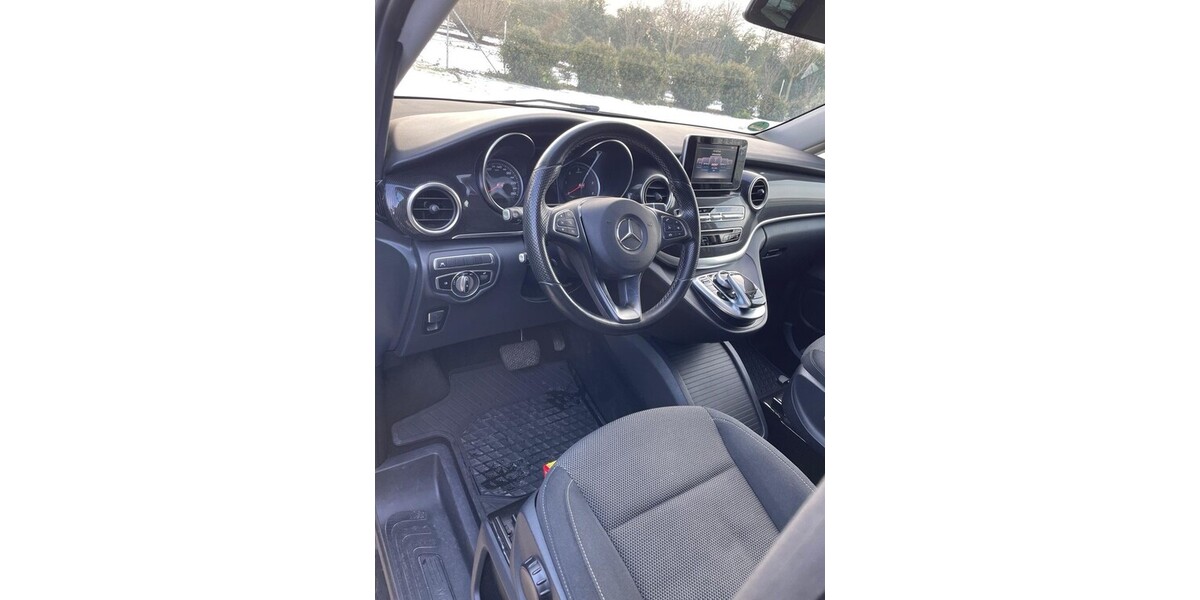 Mercedes-Benz V-Klasse 90.000 km 45.000 &euro; Rietberg 33397
