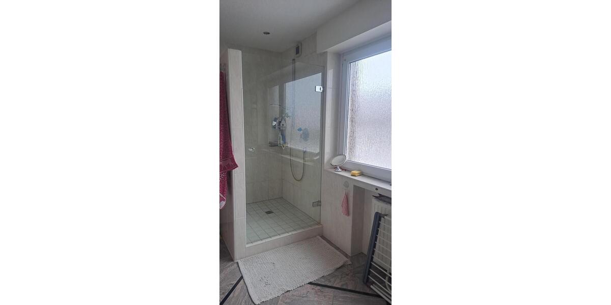 Etagenwohnung Gütersloh Isselhorst - 3 Zimmer, 99 m&sup2;, 930&euro; | Angebot:24859108