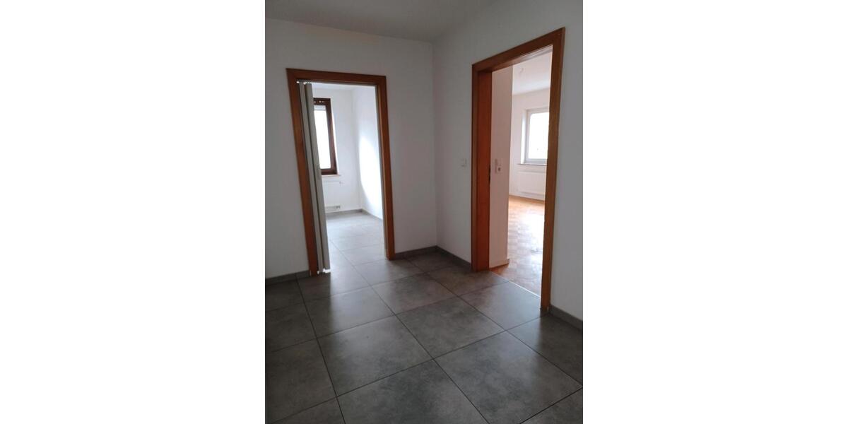 Etagenwohnung Detmold Hakedahl - 3 Zimmer, 62 m&sup2;, 866&euro; | Angebot:25988585