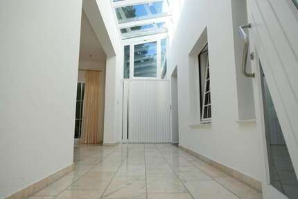 Haus zum Mieten in Bad Salzuflen 1.490 € 135 m² 3.5 zimmer