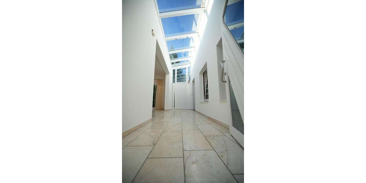 Haus zum Mieten in Bad Salzuflen 1.490 € 135 m² 3.5 zimmer