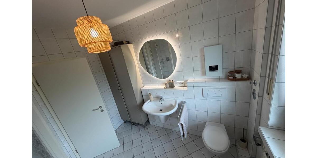 Etagenwohnung Bielefeld Gadderbaum - 2 Zimmer, 80 m&sup2;, 1.000&euro; | Angebot:26408174