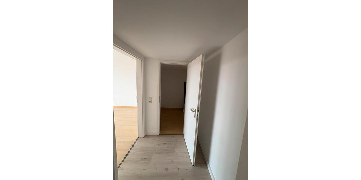 Etagenwohnung Lemgo - 2 Zimmer, 63 m&sup2;, 108.000&euro; | Angebot:26993472