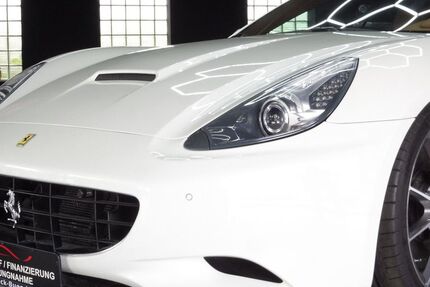 Ferrari California 88.700 km 125.999 &euro; Bünde 32257