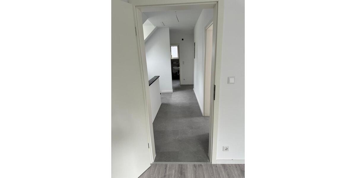 Einfamilienhaus 6-Zimmer zwischen Innenstadt und Schildesche zu vermieten 6 zimmer