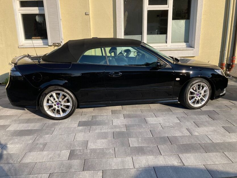 Saab 9-3 115.000 km 21.000 € Paderborn 33102