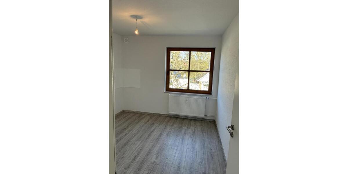 Etagenwohnung Bad Salzuflen Ehrsen-Breden - 3 Zimmer, 64 m&sup2;, 439&euro; | Angebot:26361674