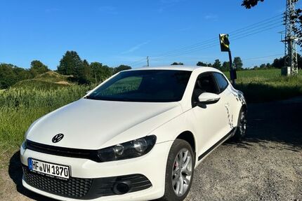 VW Scirocco 185.179 km 3.900 &euro; Vlotho 32602